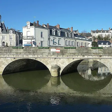 Duplex De Zola Segré